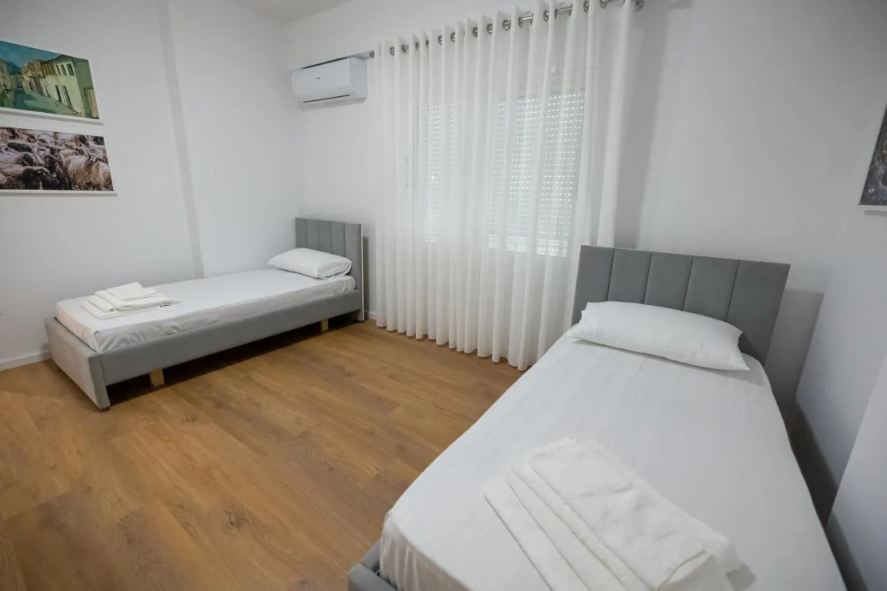 Victoria Lungomare Apartment Vlorë